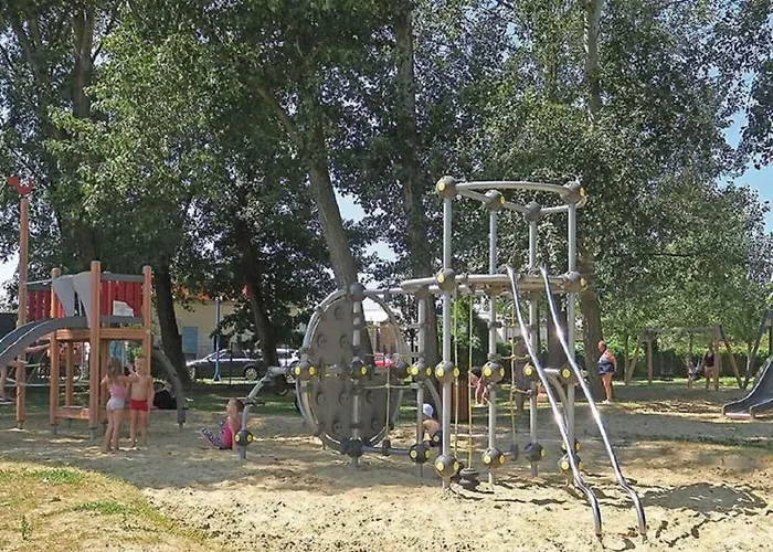 In - Balaton 35892 * קסזטלי