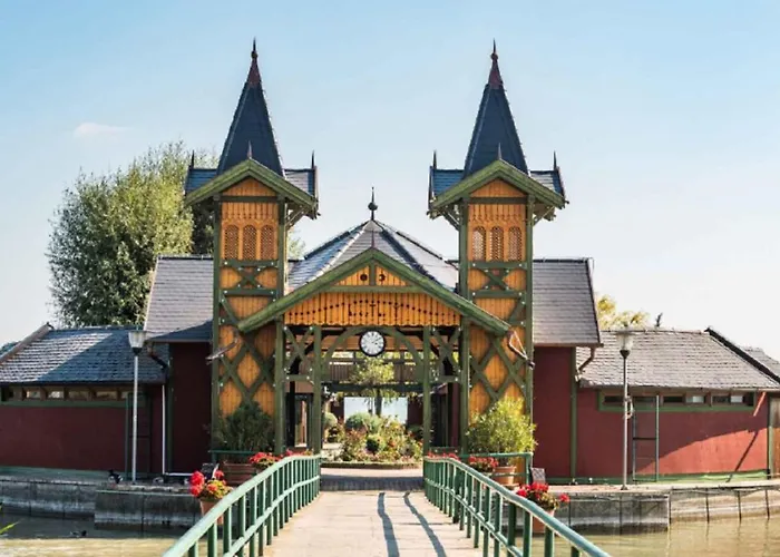 شقة In - Balaton 35892 *