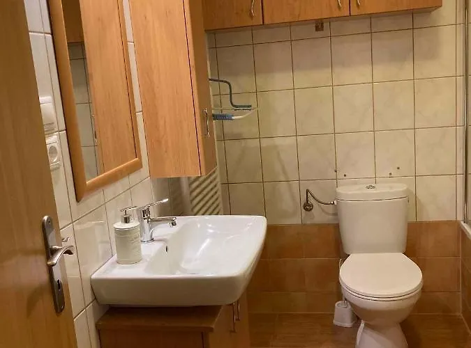 In - Balaton 35892 * קסזטלי